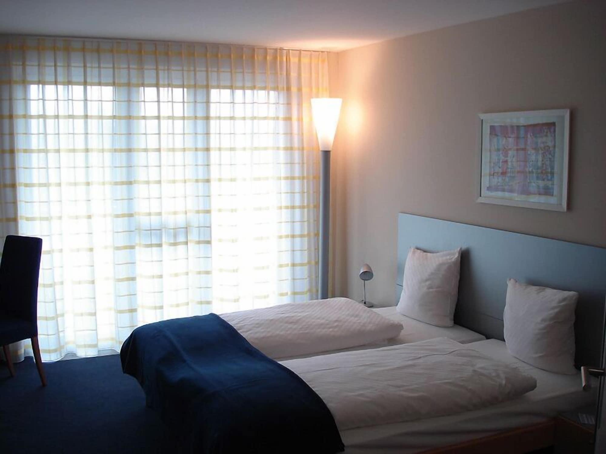 Aarau West Swiss Quality Hotel Oberentfelden Kültér fotó