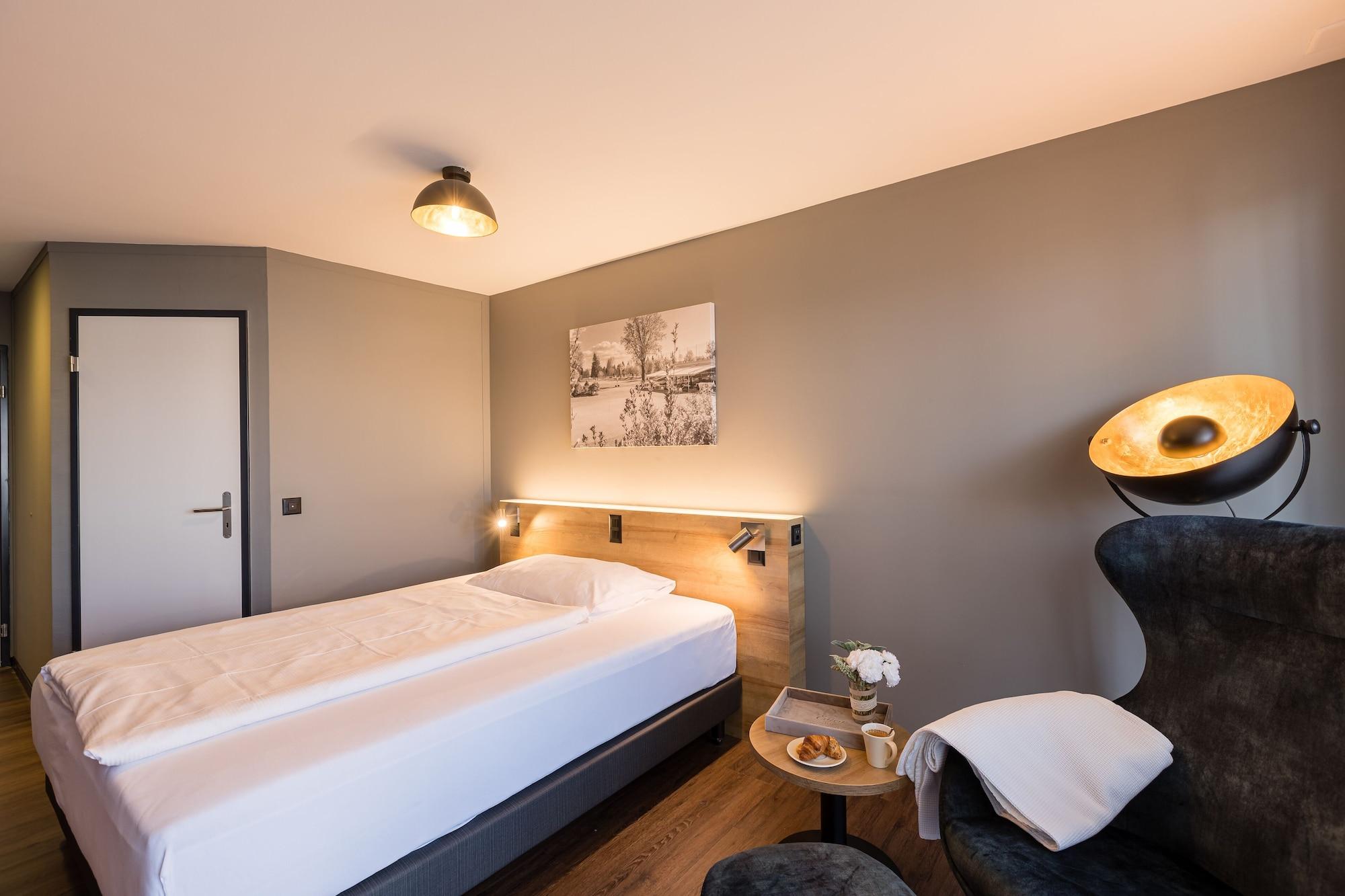Aarau West Swiss Quality Hotel Oberentfelden Kültér fotó
