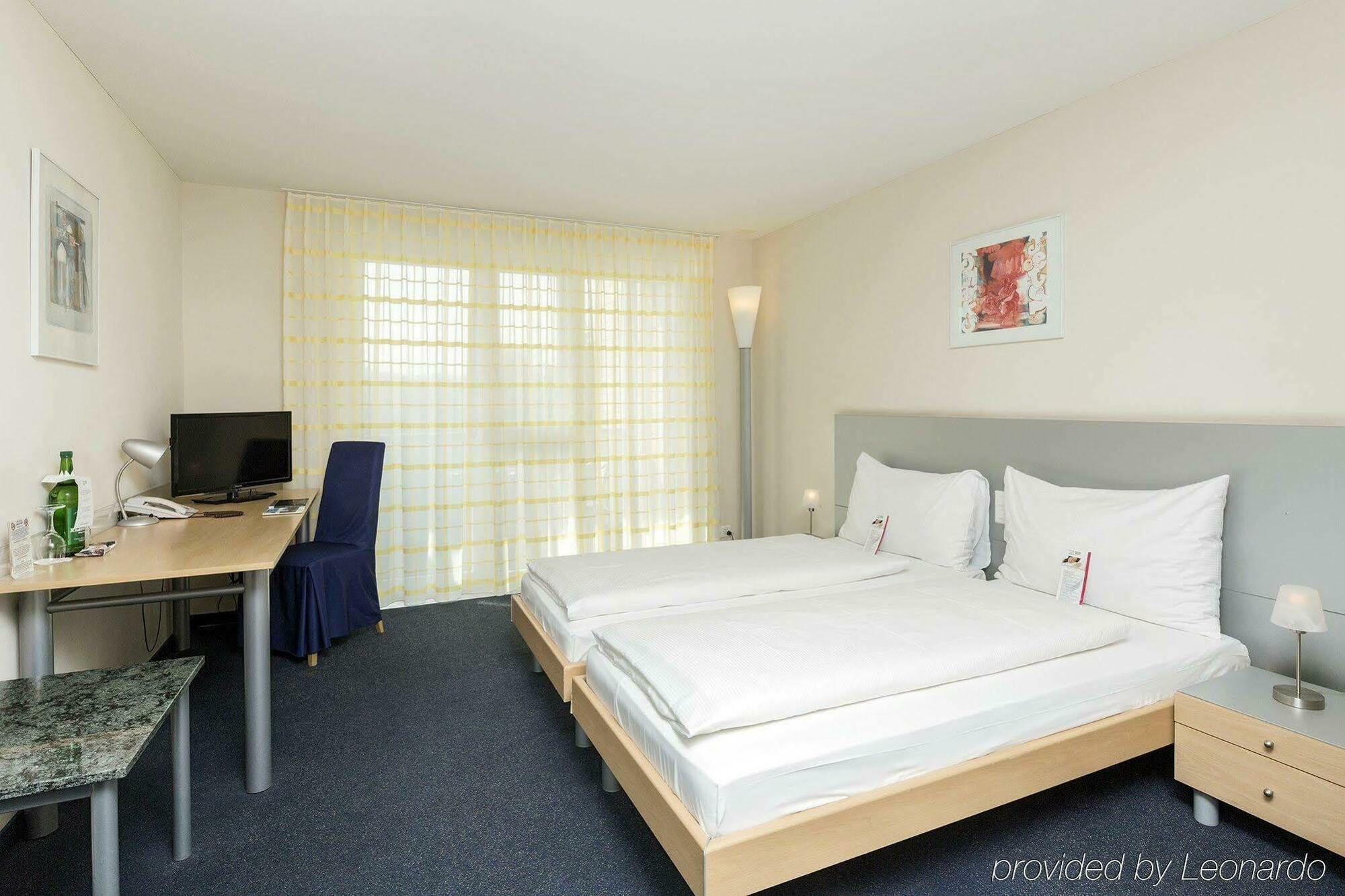 Aarau West Swiss Quality Hotel Oberentfelden Kültér fotó