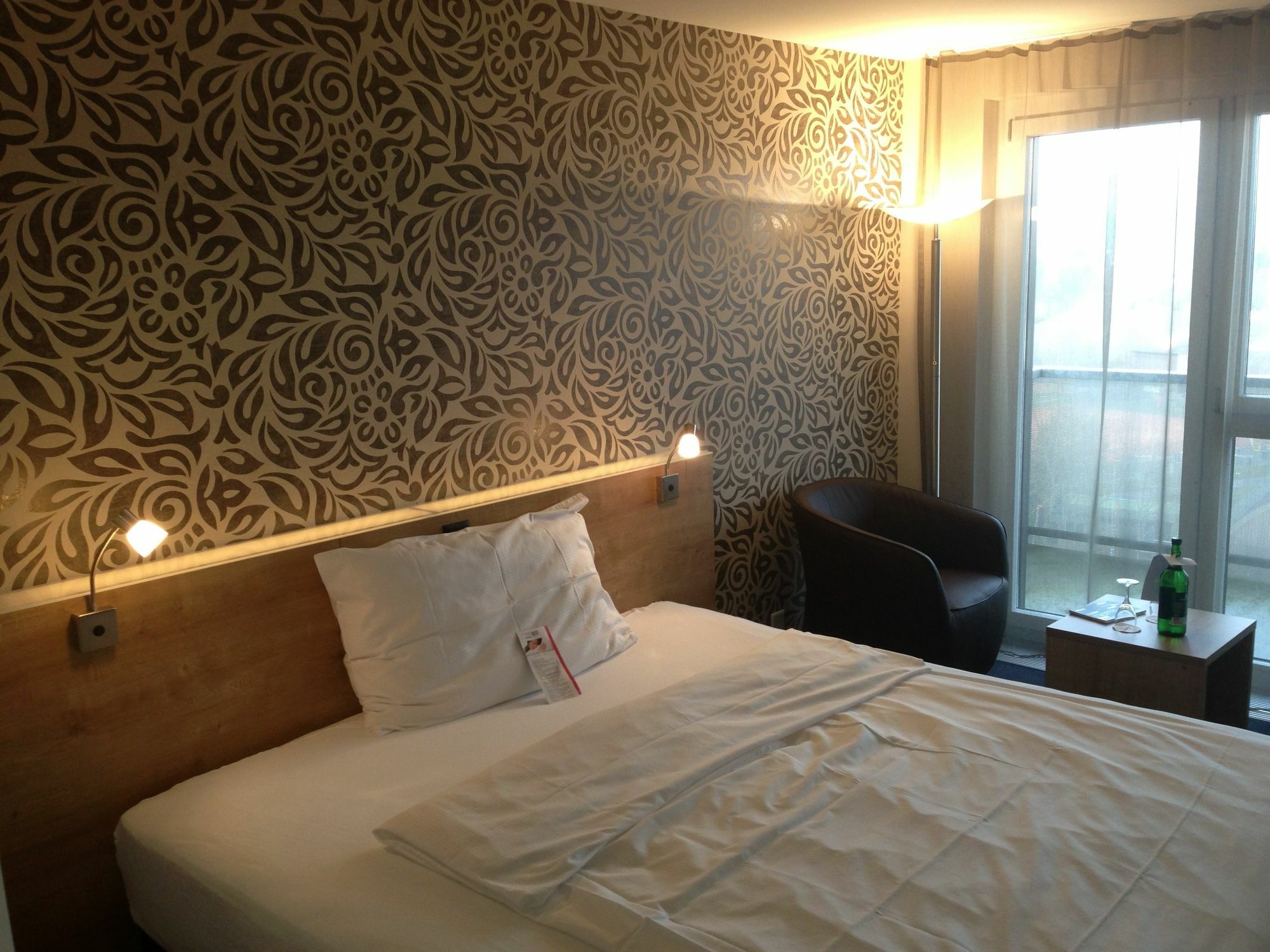 Aarau West Swiss Quality Hotel Oberentfelden Kültér fotó
